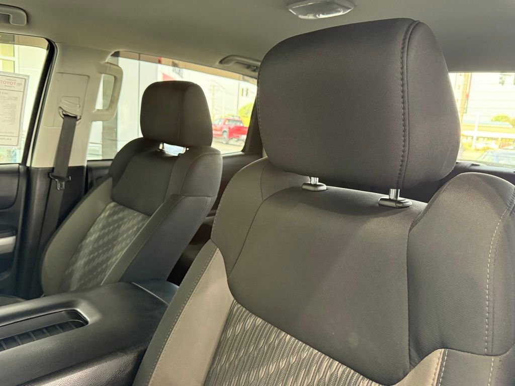 Used 2019 Toyota Tundra SR5 w/ SR5 Upgrade Package image 17