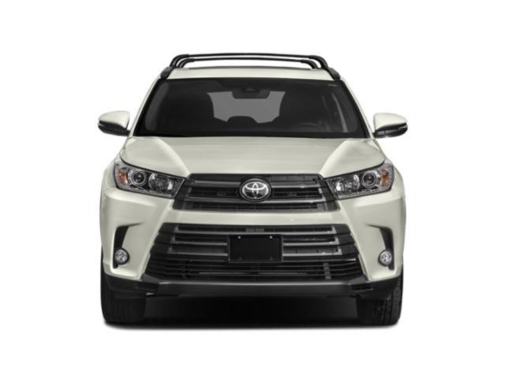 Used 2019 Toyota Highlander SE w/ Nightshade Edition AWD/4WD image 5