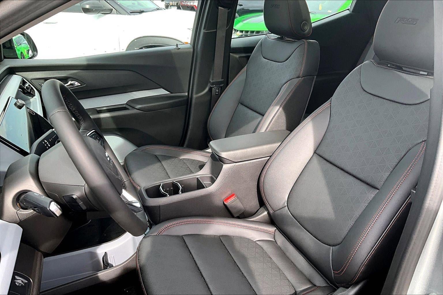 New 2027 Chevrolet Bolt RS w/ Technology Package image 9