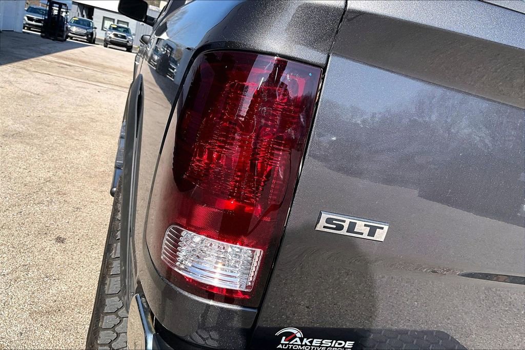Used 2017 RAM 1500 Classic SLT AWD/4WD image 20