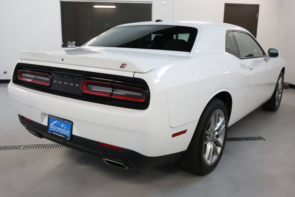Used 2022 Dodge Challenger GT AWD/4WD image 7