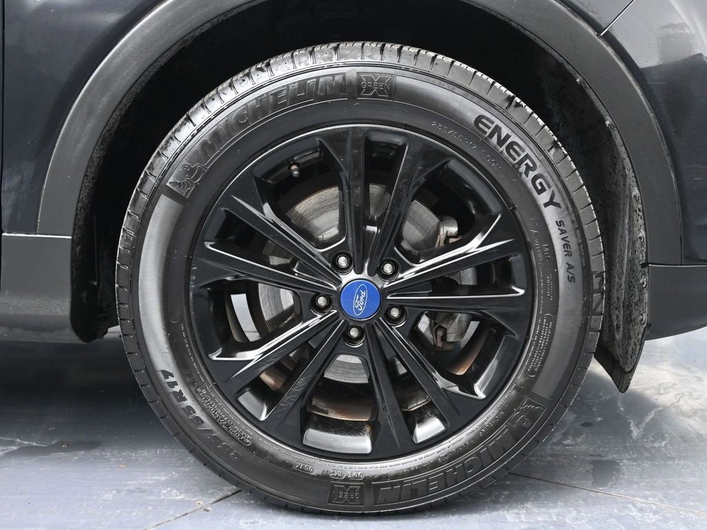 Used 2019 Ford Escape SE image 14