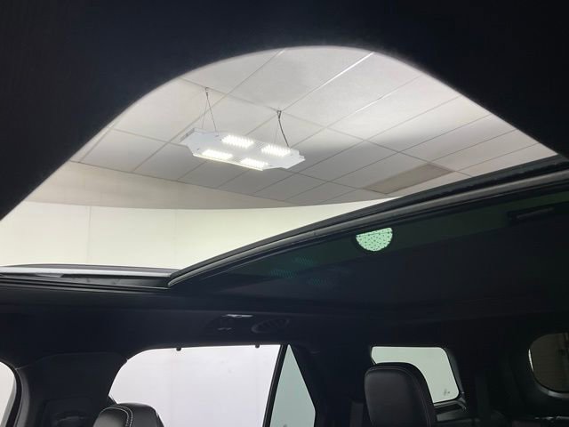 Used 2024 Ford Explorer ST w/ Equipment Group 401A image 19