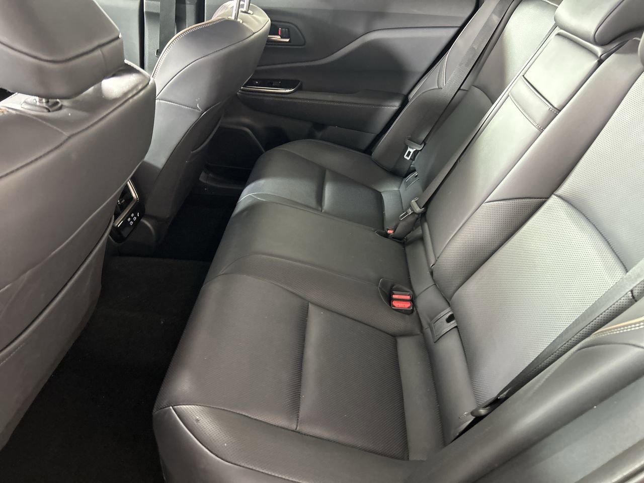 Used 2026 Toyota Crown XLE AWD/4WD image 24