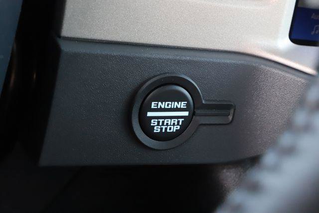 New 2026 Ford Bronco Outer Banks w/ Sasquatch Package image 35