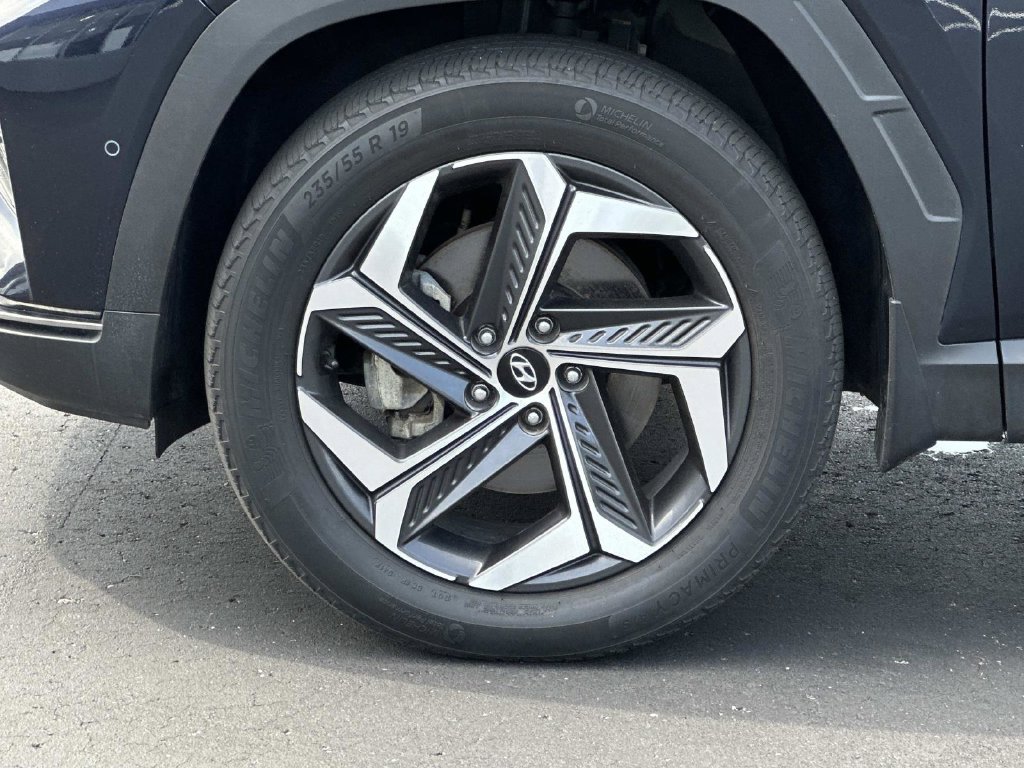 Used 2023 Hyundai Tucson Limited AWD/4WD image 9
