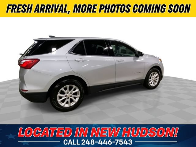 Used 2018 Chevrolet Equinox LT FWD image 2