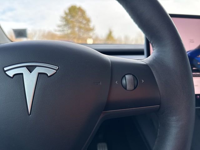 Used 2022 Tesla Model Y Performance image 21