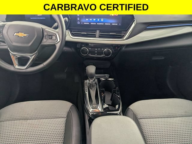 Certified 2025 Chevrolet Trax LT w/ LT Convenience Package FWD image 24