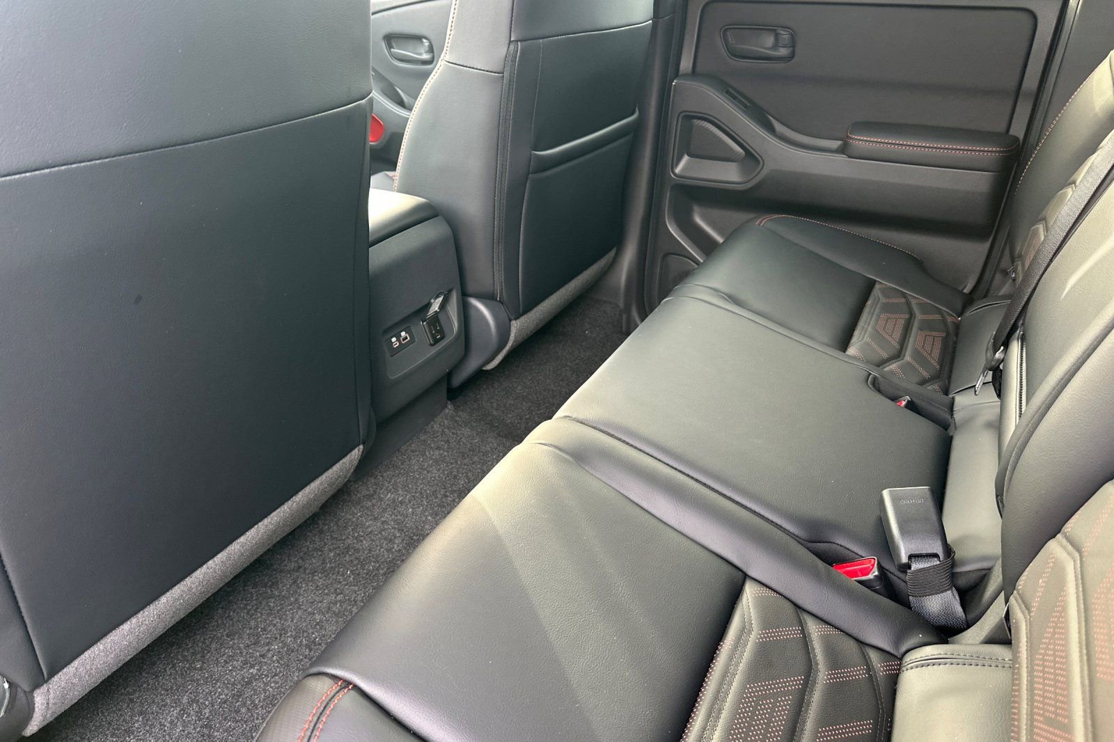 New 2026 Nissan Frontier PRO-4X w/ Pro Premium Package image 9