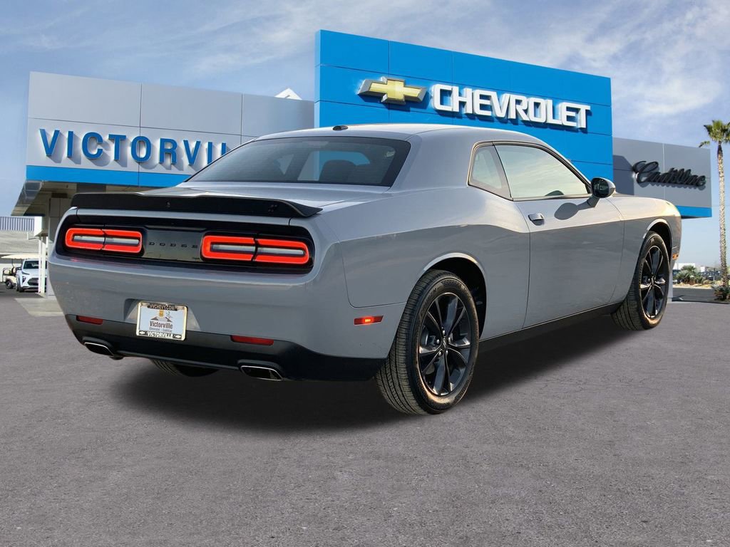 Used 2022 Dodge Challenger SXT w/ Blacktop Package image 4