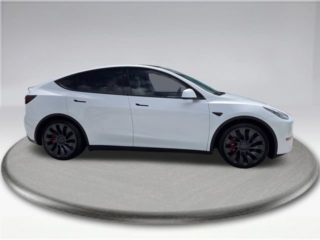 Used 2024 Tesla Model Y Performance AWD/4WD image 10