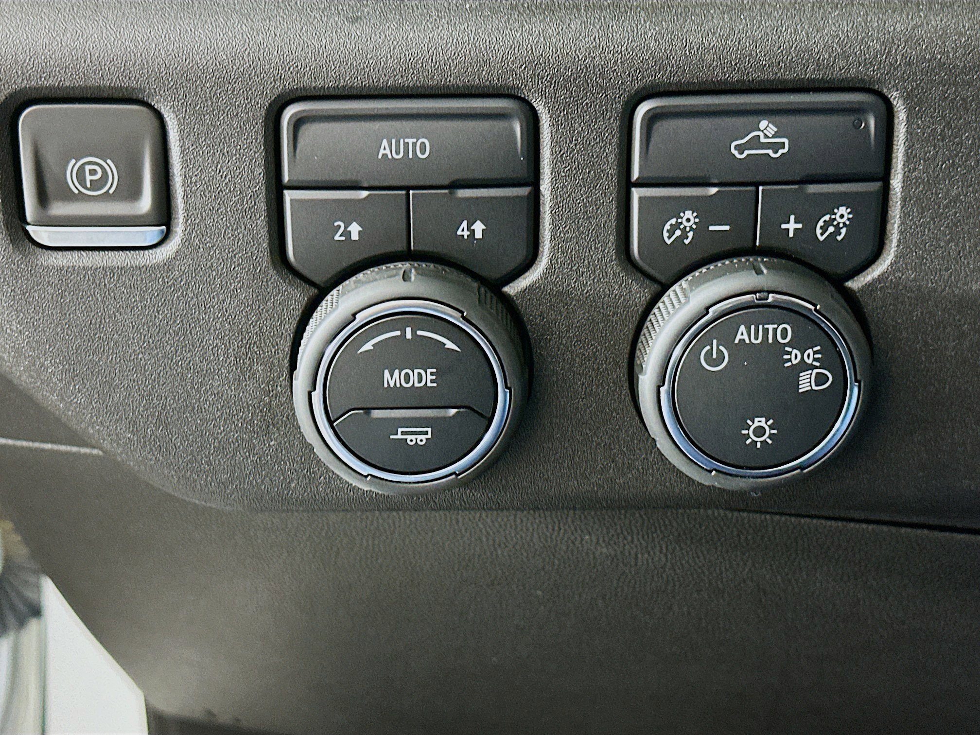 Used 2022 Chevrolet Silverado 1500 LT image 16