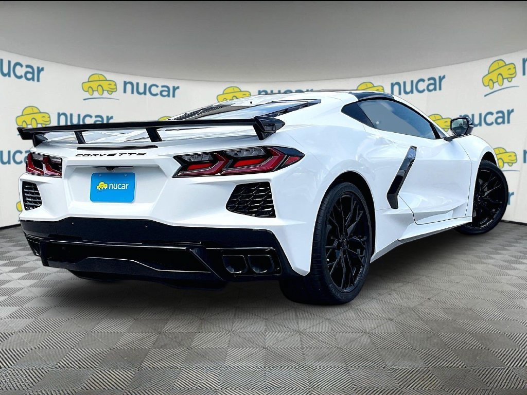 Used 2025 Chevrolet Corvette Stingray Premium Cpe w/ Z51 Performance Package RWD image 6