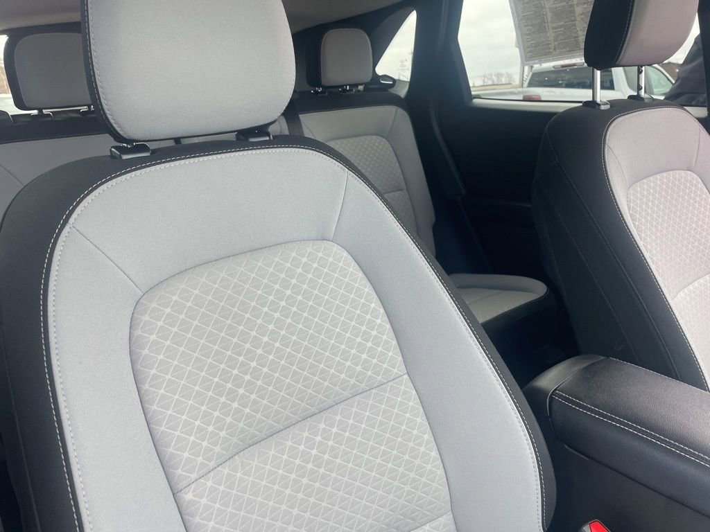 Used 2024 Ford Escape Active image 37