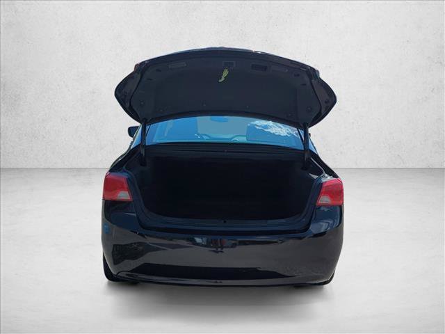 Used 2016 Chevrolet Impala LT FWD image 9