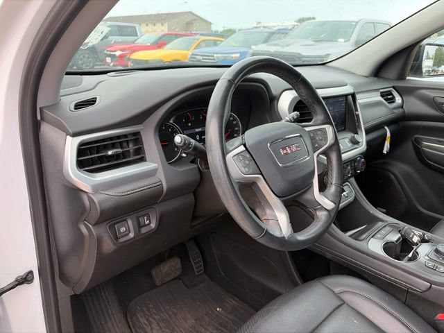 Used 2023 GMC Acadia SLT w/ Elevation Edition AWD/4WD image 12