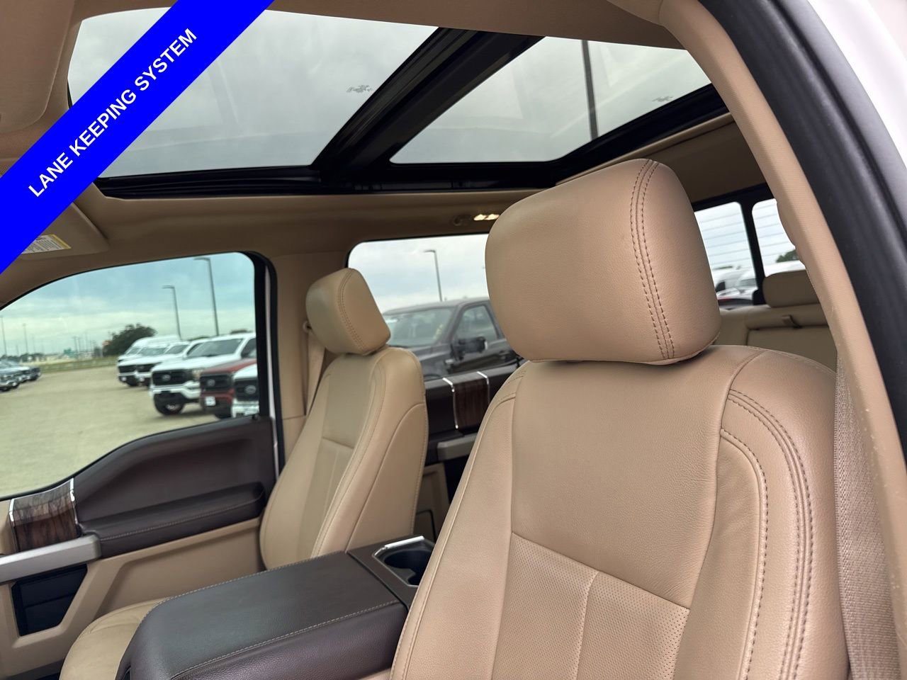 Used 2020 Ford F150 Lariat w/ Equipment Group 502A Luxury AWD/4WD image 22