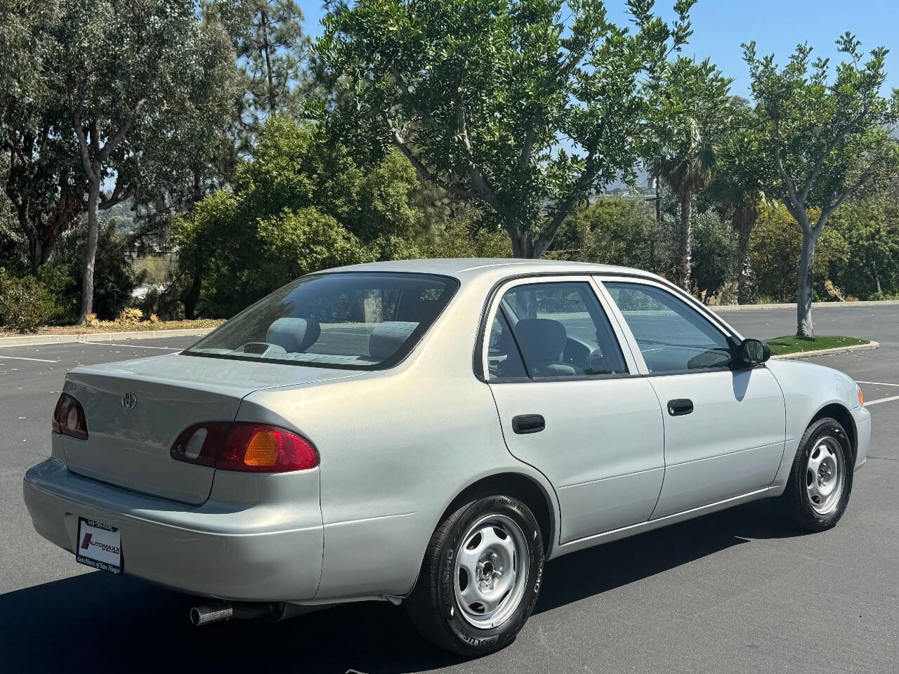 Used 2002 Toyota Corolla CE image 5