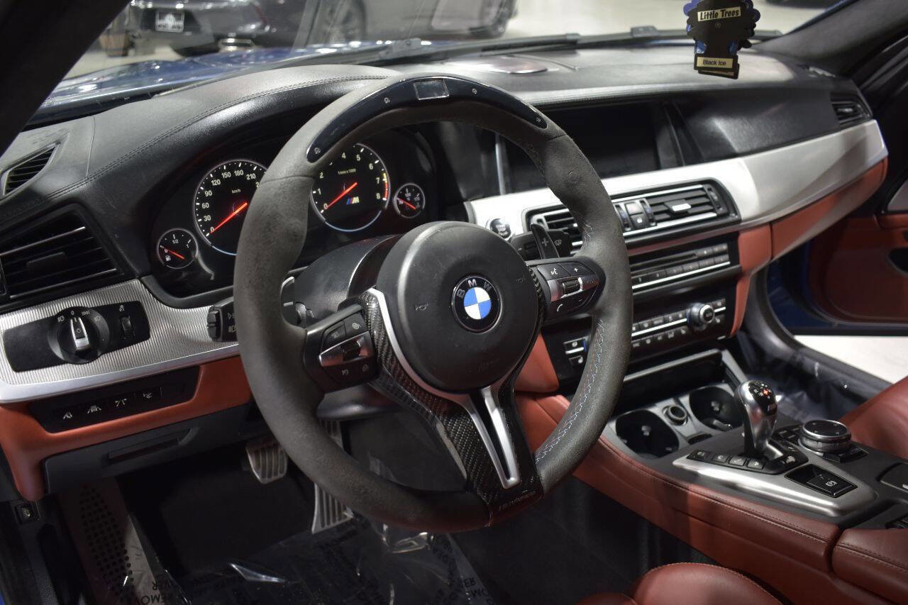 Used 2014 BMW M5 image 15