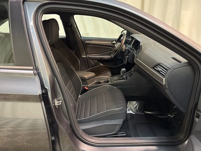 Certified 2023 Volkswagen Jetta Sport image 35