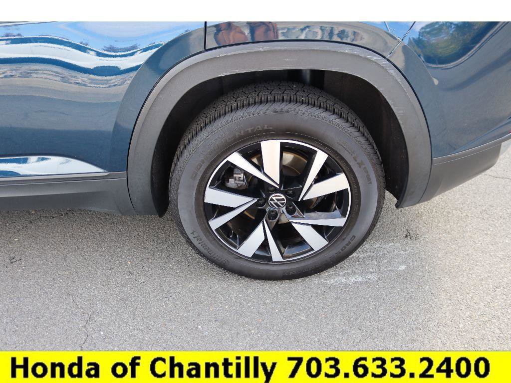 Used 2021 Volkswagen Atlas Cross Sport SE image 33