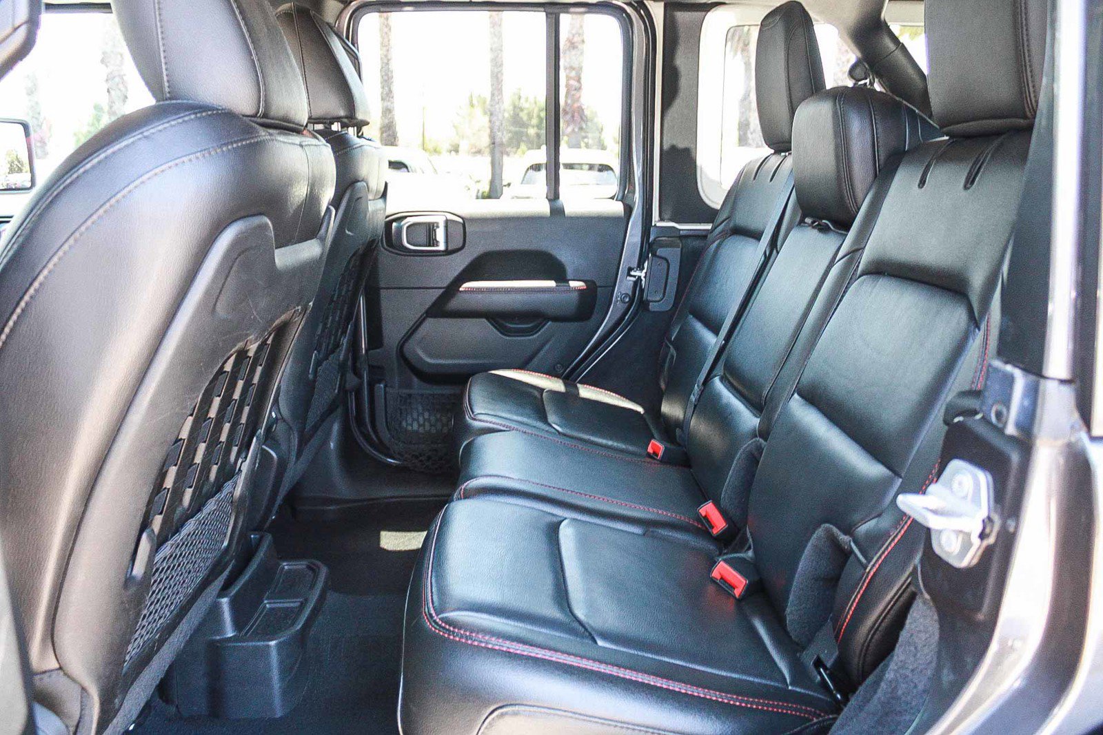Used 2021 Jeep Wrangler Unlimited Rubicon AWD/4WD image 18