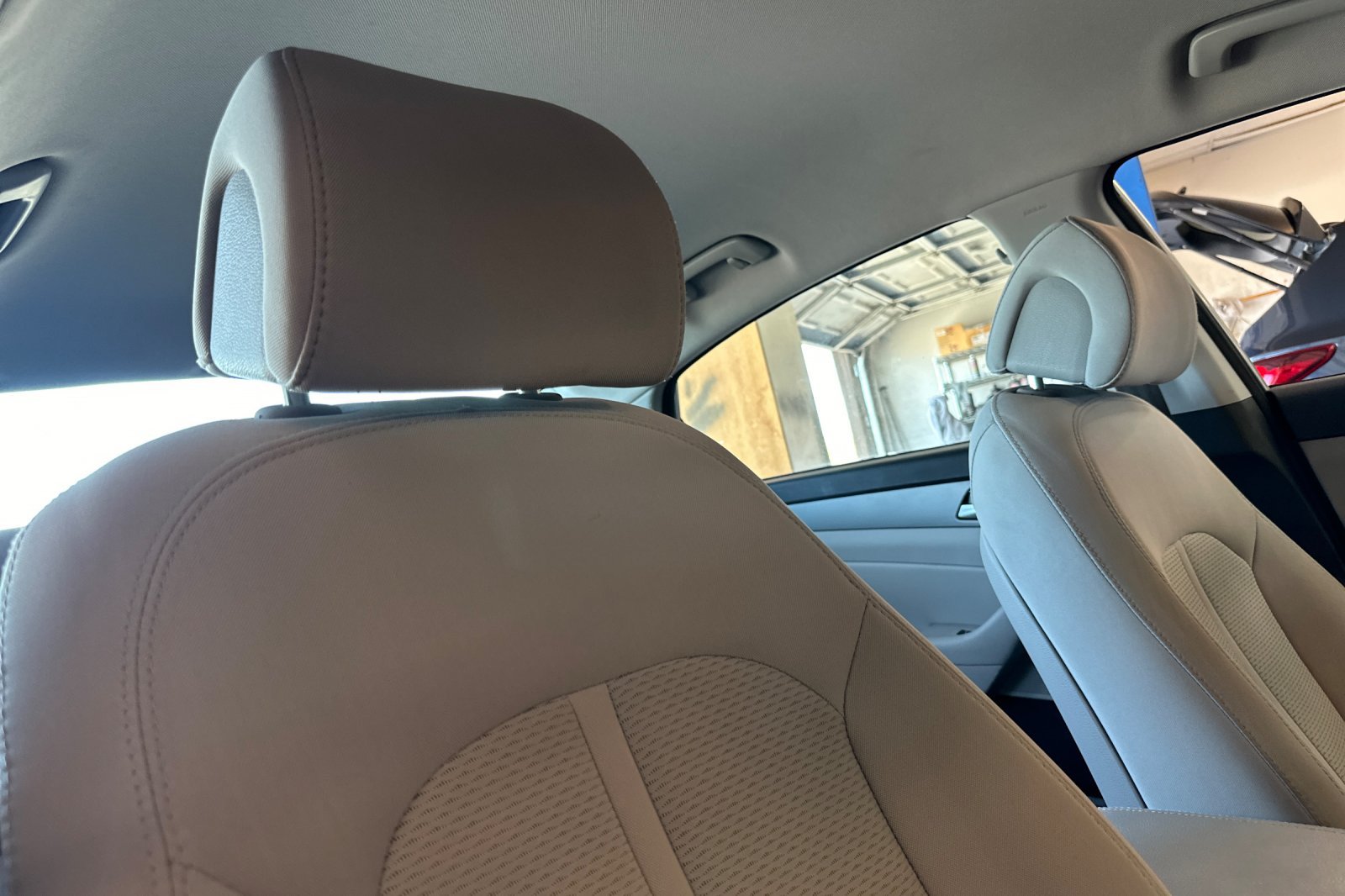 Used 2015 Hyundai Sonata SE w/ Option Group 09 FWD image 16