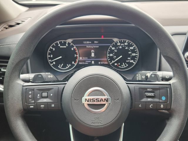 Used 2021 Nissan Rogue SV image 25