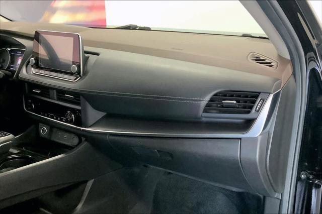 Used 2023 Nissan Rogue SV AWD/4WD image 19