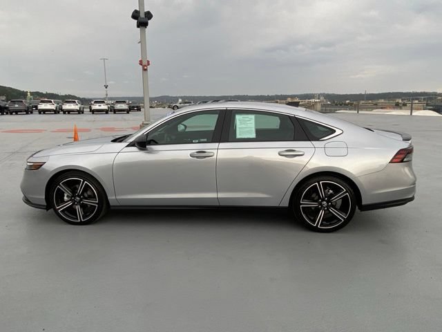 Certified 2025 Honda Accord Sport image 9