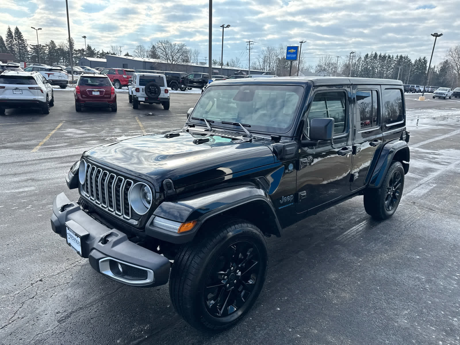 Used 2025 Jeep Wrangler Sahara w/ Safety Group image 8