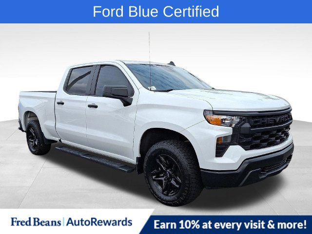 Used 2025 Chevrolet Silverado 1500 W/T w/ WT Value Package AWD/4WD image 1