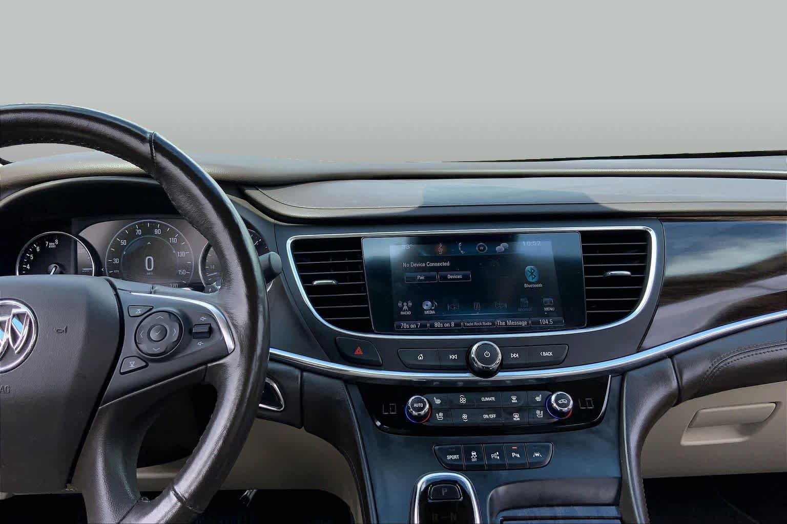 Used 2017 Buick LaCrosse Premium w/ Driver Confidence Package #2 AWD/4WD image 7