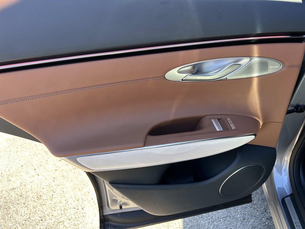 New 2026 Genesis GV70 2.5T Advanced image 21