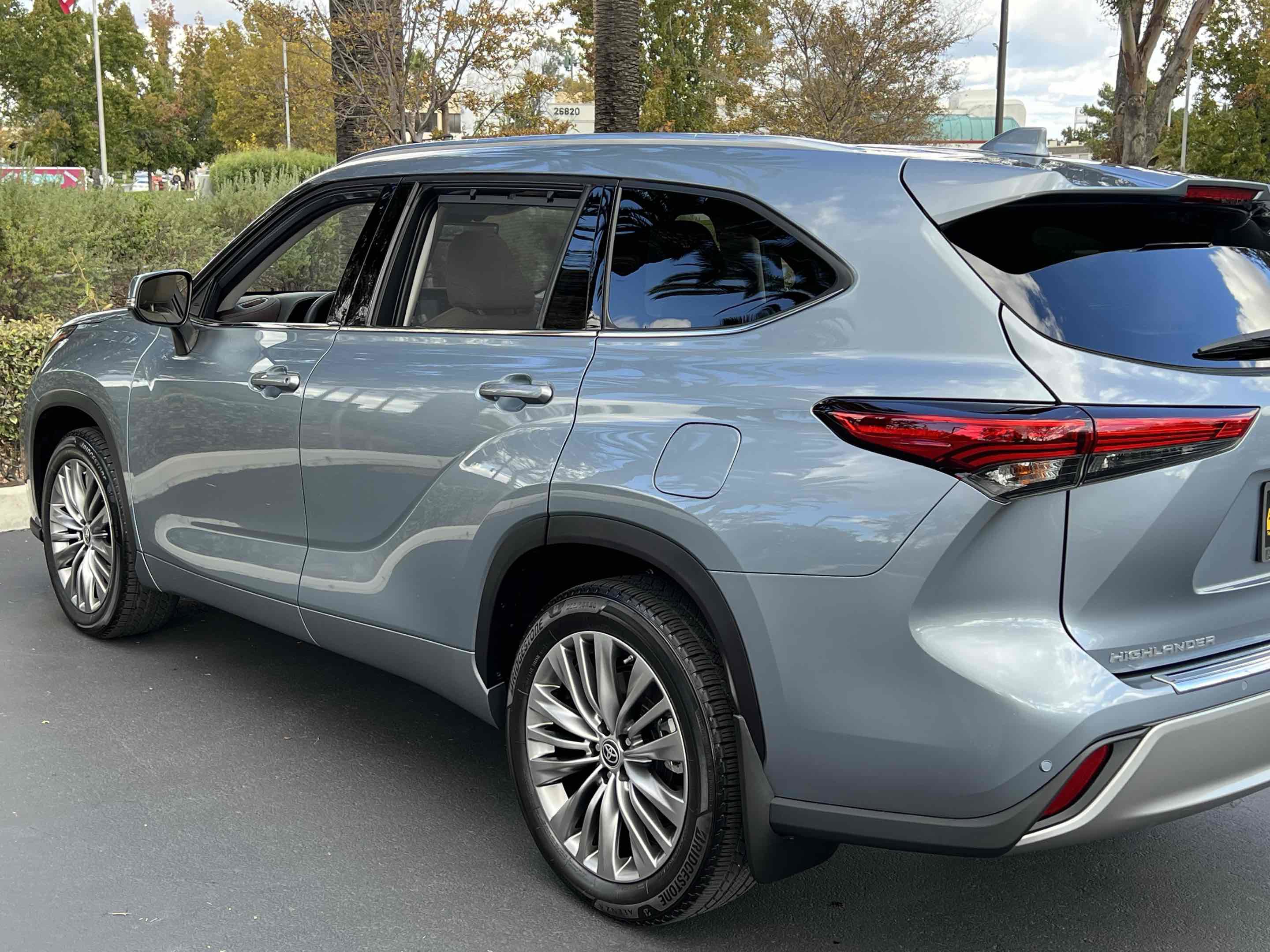 Used 2020 Toyota Highlander Platinum image 54