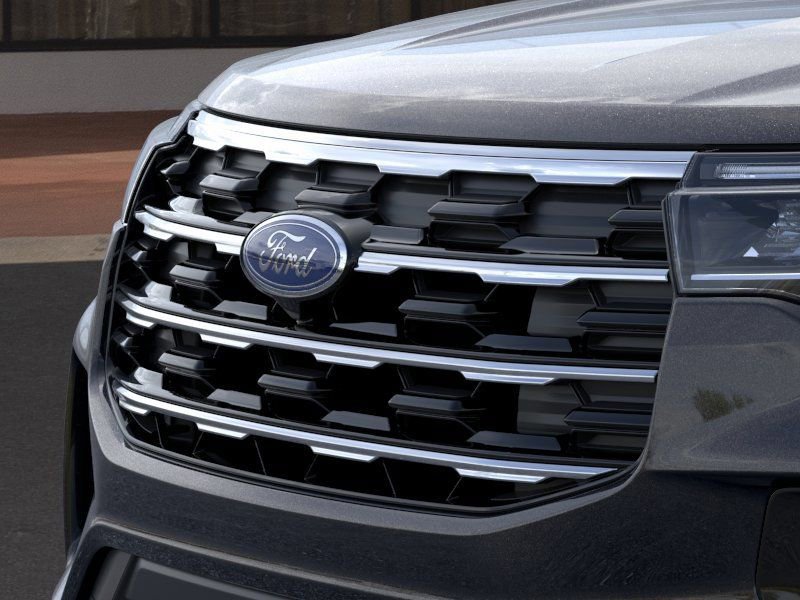 New 2026 Ford Explorer Active RWD image 17