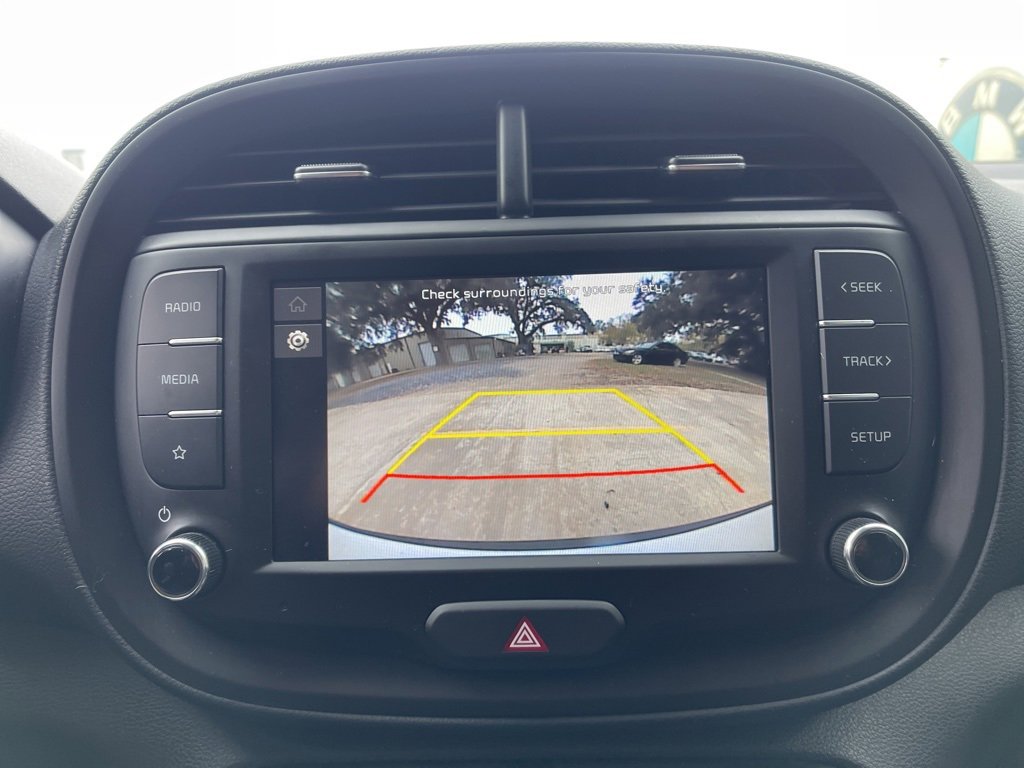 Used 2025 Kia Soul LX w/ LX Technology Package image 13