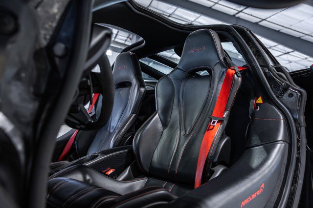 Used 2021 McLaren 765LT RWD image 43