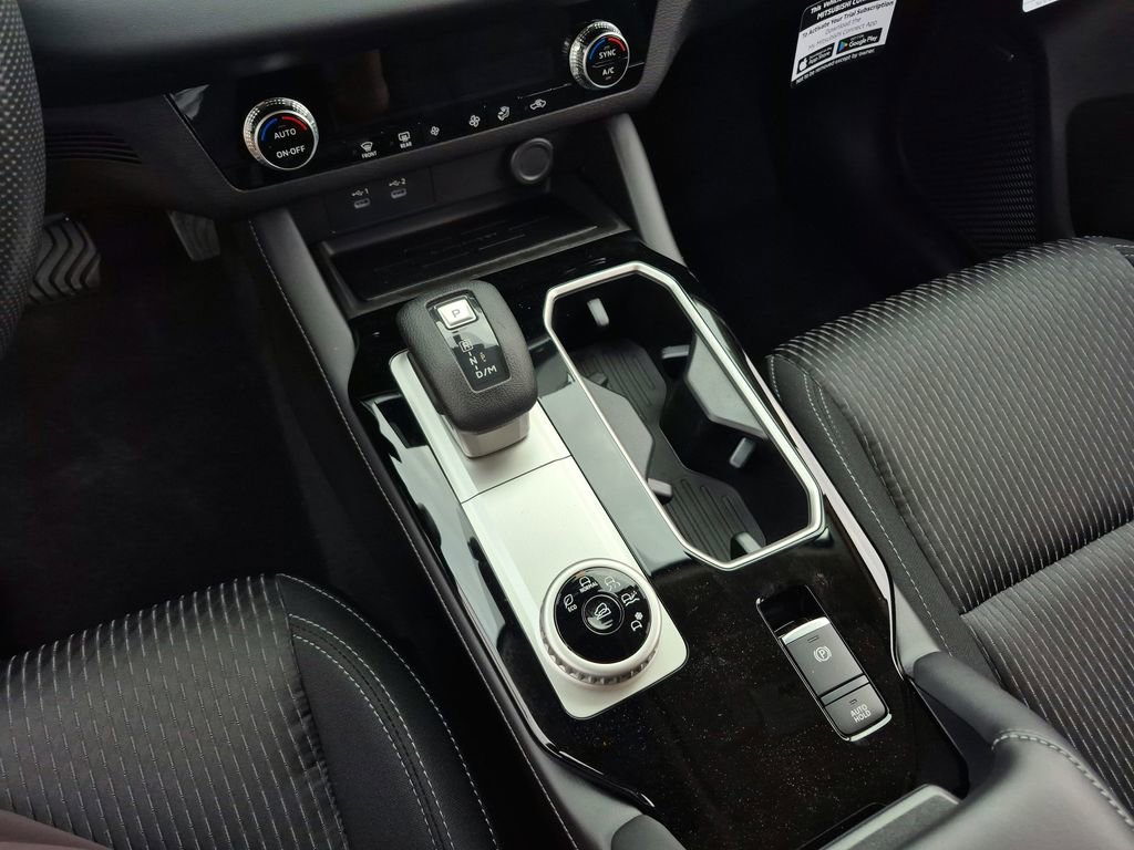 New 2026 Mitsubishi Outlander ES image 15