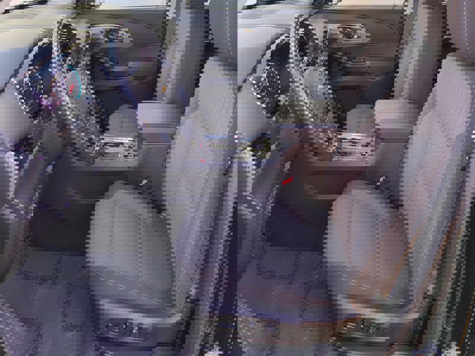 Used 2020 Chevrolet Traverse LT image 16