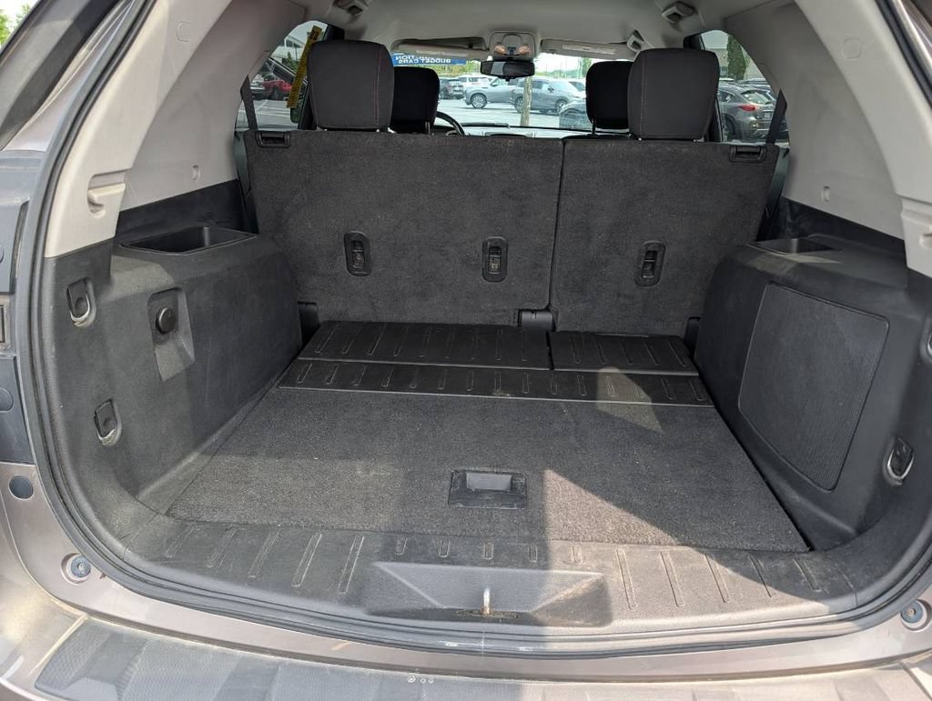 Used 2012 Chevrolet Equinox LT w/ All-Star Package FWD image 23