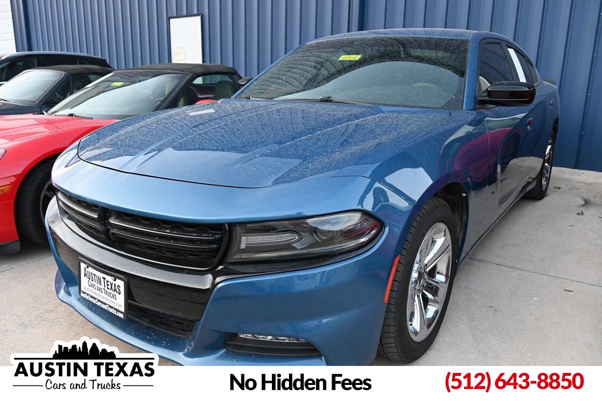 Used 2020 Dodge Charger SXT w/ Blacktop Package