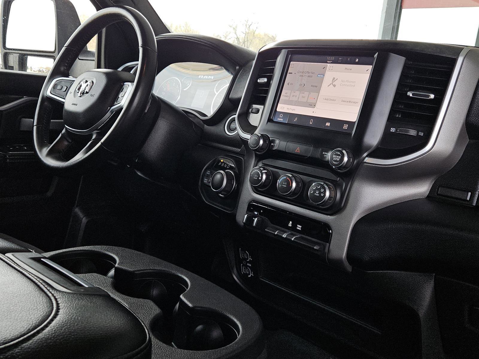 Used 2024 RAM 2500 Big Horn image 31