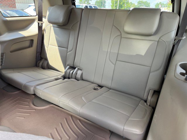Used 2019 Chevrolet Tahoe Premier RWD image 16