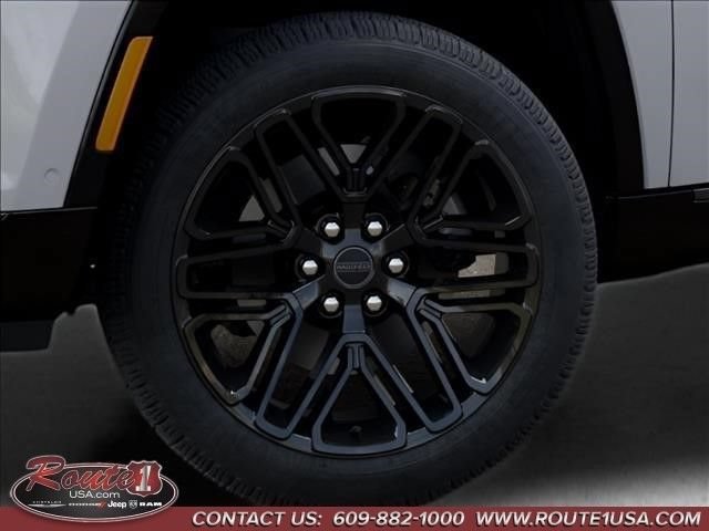 New 2026 Jeep Grand Wagoneer Limited AWD/4WD image 9
