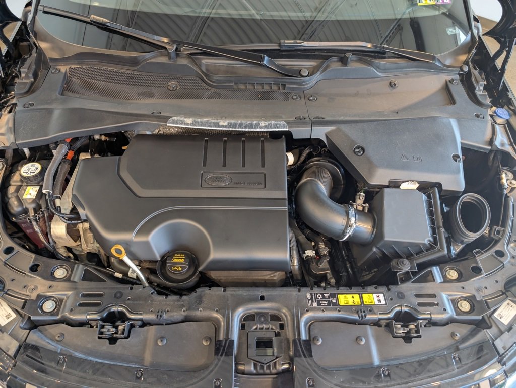 Used 2025 Land Rover Range Rover Evoque S image 32