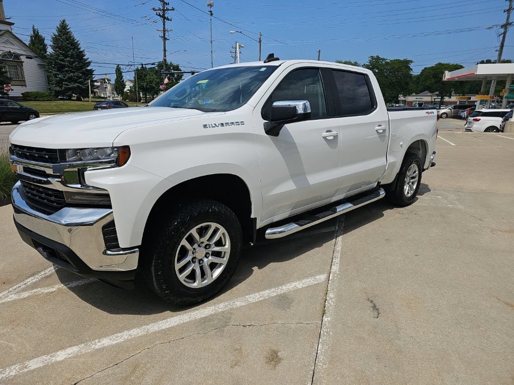 Used 2021 Chevrolet Silverado 1500 LT AWD/4WD image 8