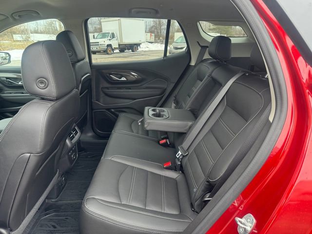 Used 2024 GMC Terrain Denali w/ Denali Premium Package image 16