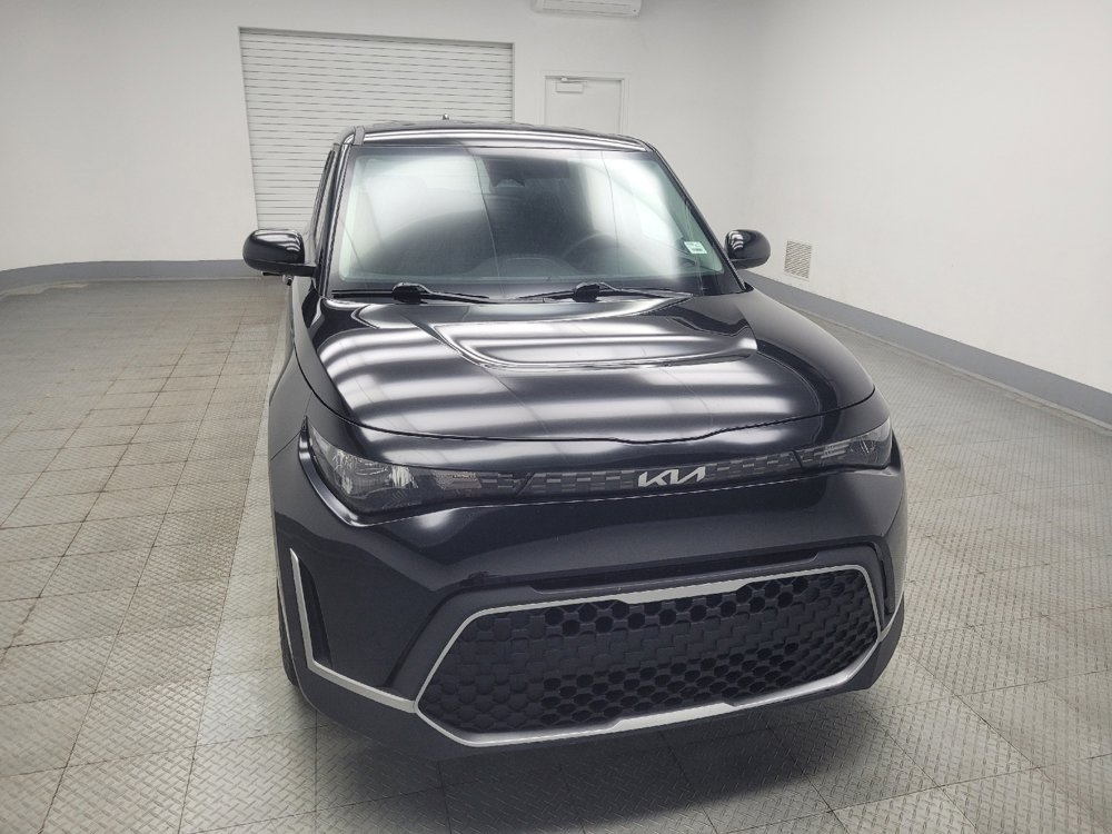 Used 2023 Kia Soul LX image 14